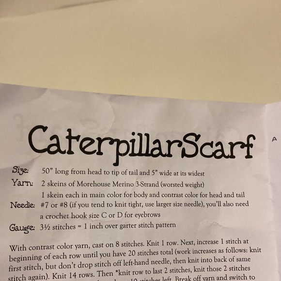 Merino Wool Yarn Kit by Morehouse Farm, Caterpillar Scarf Knit Kit - Picture 3 of 8